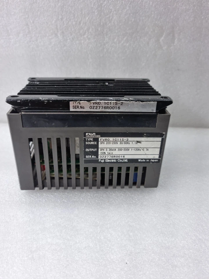 Fuji Electric FVR-C11 Variable Frequency Drive FVRO.1C11S-2 3PH 200-230V 50/60Hz